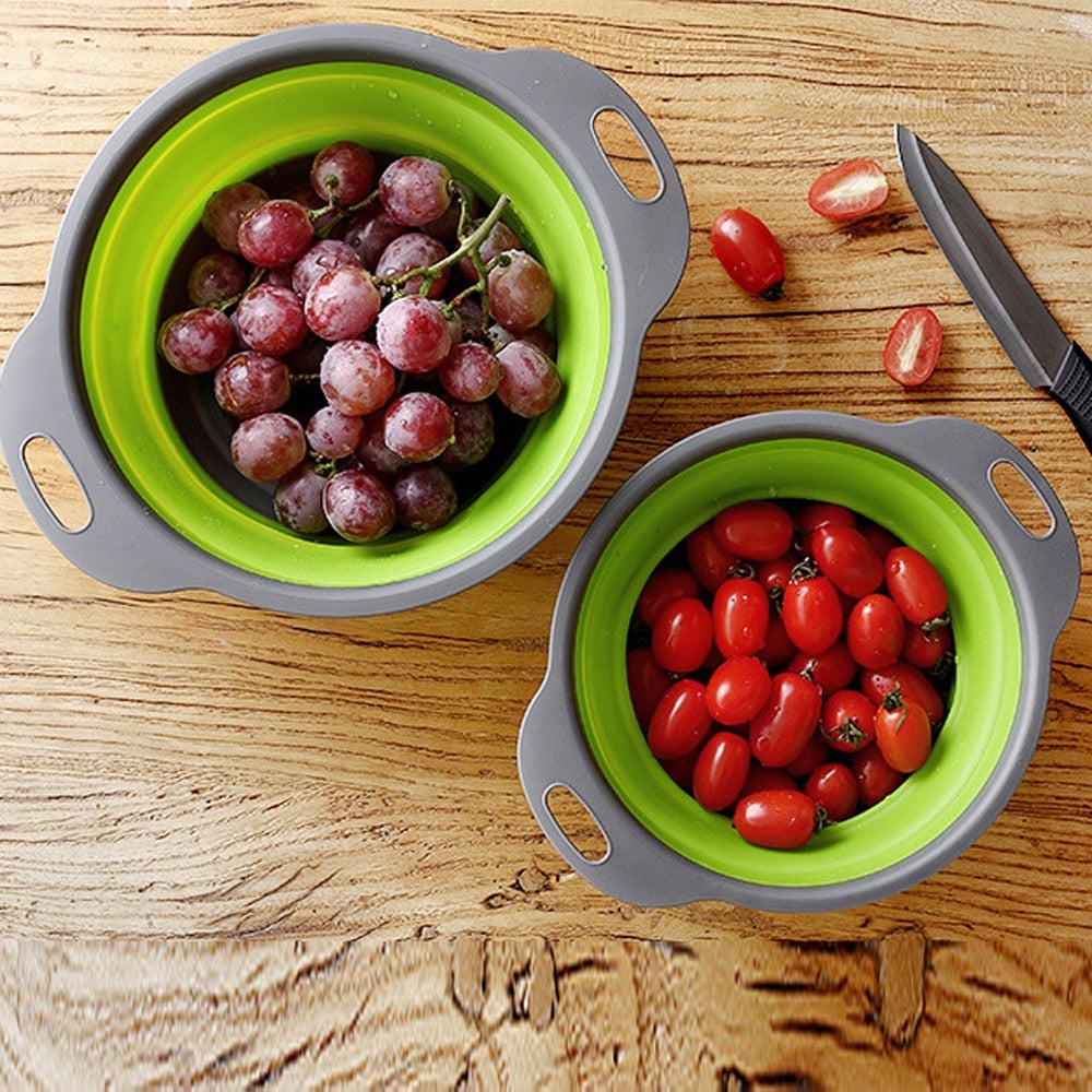 Foldable silicone colander